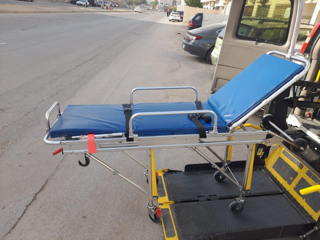 سرير طبي
